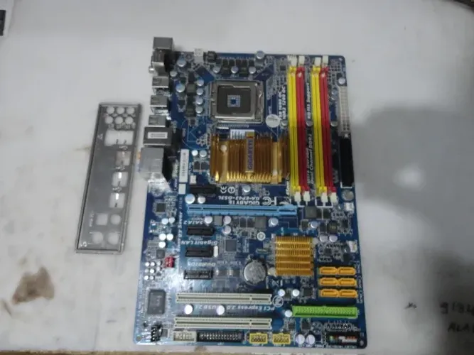 Placas mãe DDR-2 usadas