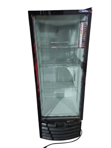 Freezer expositor e cervejeira Metalfrio 500L