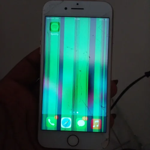 Celular IPhone 8