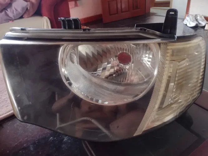 Farol L200 Triton 2013