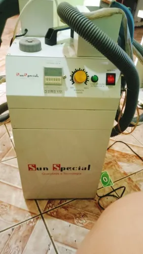 Máquina de tirar linha