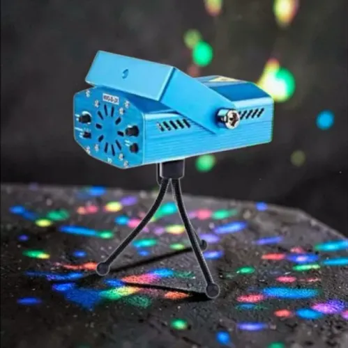 Projetor RGB Portátil - Compacto e Prático