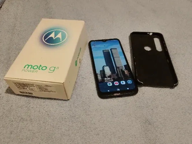 Moto g8 power