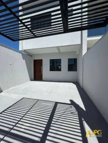Sobrado com 3 dormitórios à venda, 110 m² por R$ 750.000 - Rio Pequeno - Balneário Cambori