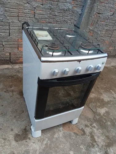 Fogão conservado