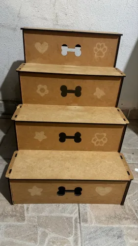 ? Escada para Pet em MDF - 4 Degraus