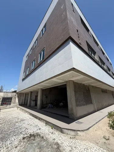 Prédio Comercial à Venda ou Locação no Parque Manibura  Fortaleza | 1.000m² Construídos
