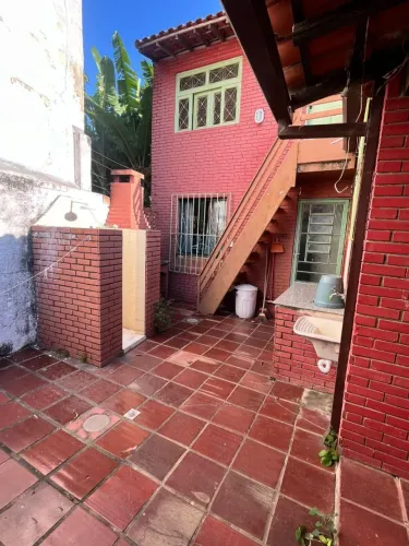 Casa em Saquarema Gravatá . Sala. 2Qtos(1Suíte) . Orla da Lagoa . Nobre . Confira.