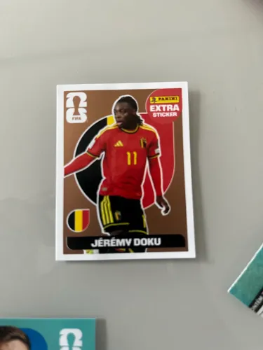 Figurinha pra venda ou troca ?FIFA Panini?