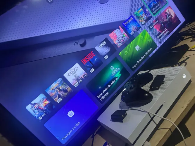 Xbox one s + cadeira Gamer