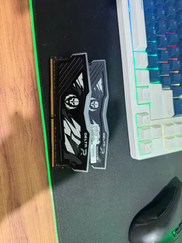 MEMÓRIA RAM 8GB 3200Mhz