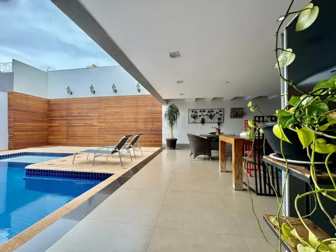 Casa a venda no condomínio Residencial Tivoli I em Bauru -SP.