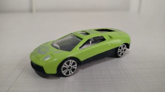 Miniatura Muerciélago Verde