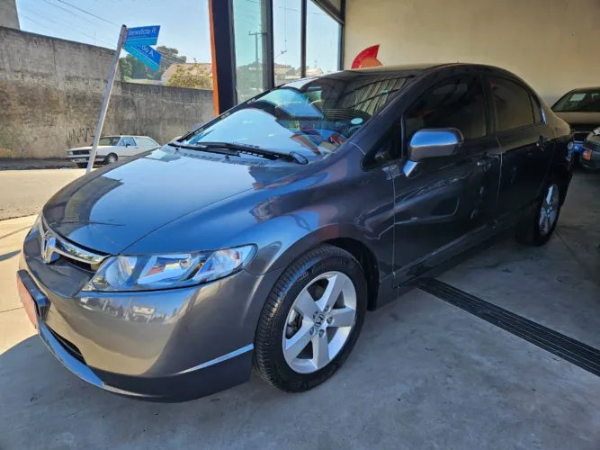 Honda Civic Sedan LXS 1.8/1.8 Flex 16V Aut. 4P 2008
