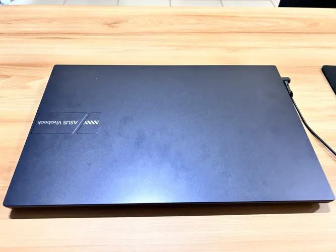 Notebook Asus Vivo Book i5 3 meses de uso