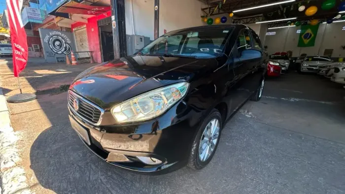 Fiat Grand Siena Attrac. 1.4 EVO F.flex 8V 2018