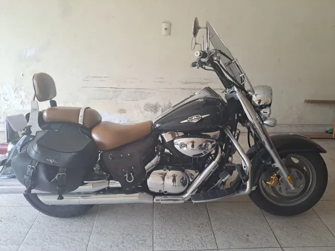 LINDA SUZUKI BOULEVARD C1500
