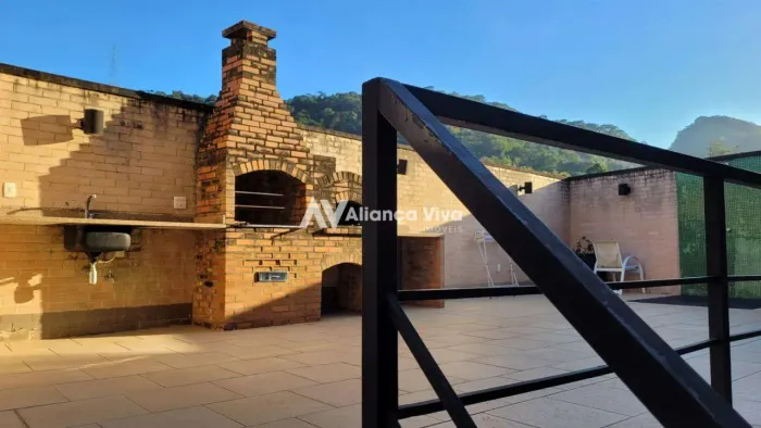 Jardim Botânico | Casa 4 quartos, sendo 3 suites