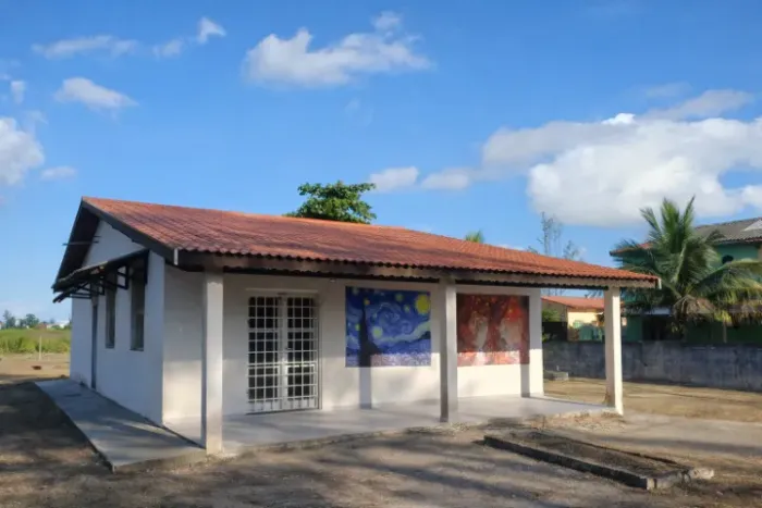 CASA A 200M DO MAR | TERRENO COM +1.000m² | IDEAL PARA MORAR OU INVESTIR (AIRBNB)