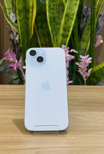 iPhone 15 Azul 128 GB 6 meses de garantia