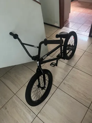 Bike bmx Profissional levissima 9.7kg