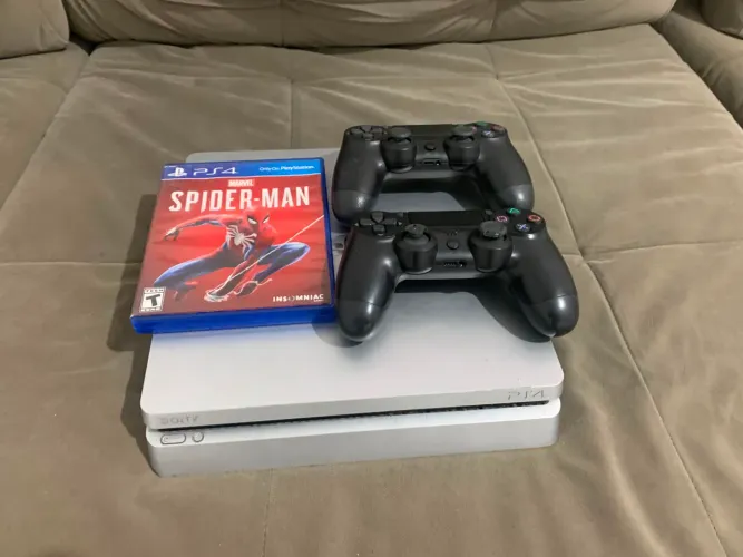 Ps4 slim 1tb