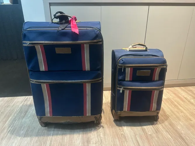2 Malas Tommy Hilfiger Originais - Grande + Bordo - Preço Especial