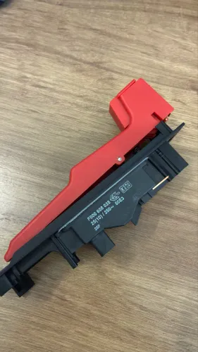 Interruptor Gatilho Bosch Original F000608035 25A 250V - Ferramentas Elétricas