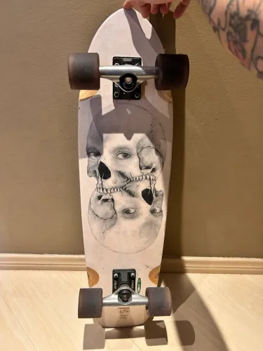 Skate Cruiser Globe - Dion Agius De Le Zen 31''