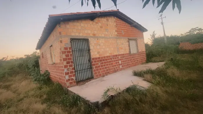Vende-se essa casa