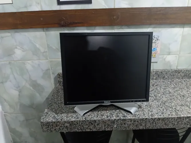 Monitor Dell 20 polegadas