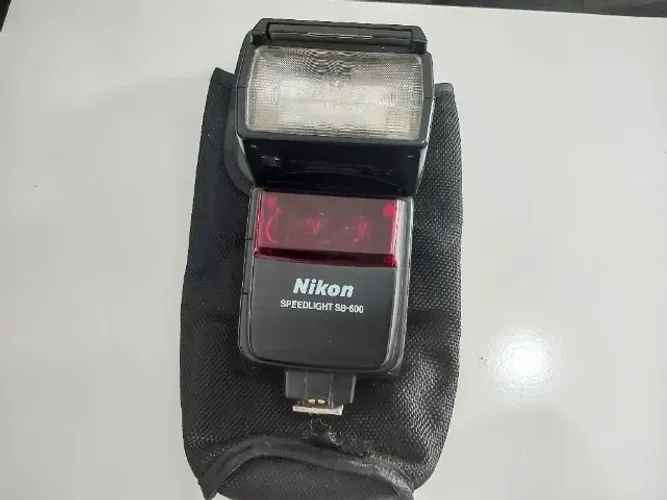 Flash Nikon SB-600 ótimo preço