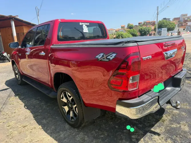 Toyota Hilux CD SRX 4X4 2.8 TDI 16V Diesel Aut. 2019