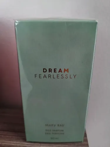 "Dream Fearlessly" Mary Kay