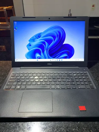 Dell Inspiron 3583