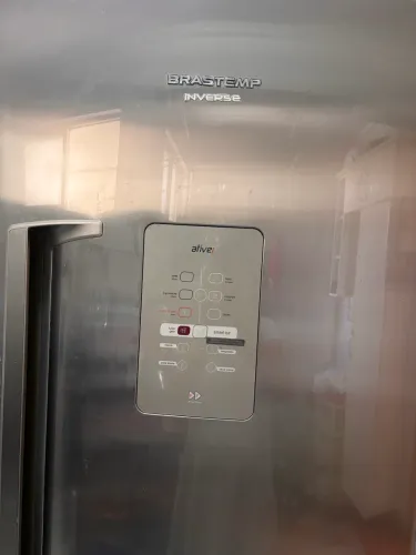 Geladeira Brastemp Inverse Inox - Ótimo Custo-Benefício