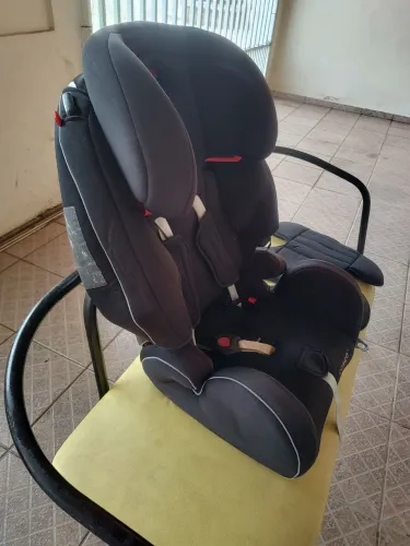 Cadeirinha Cosco kids