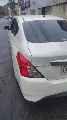 Nissan Versa Unique 1.6 16V Flex 4P Mec. 2016