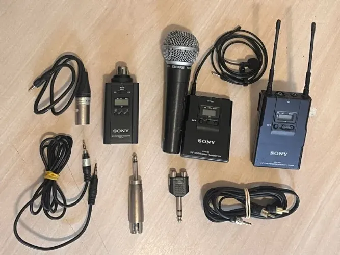 Vendo Microfones Sem Fio Sony UWP (1 lapela + 1 de mão Shure SM58) - Funcionando 