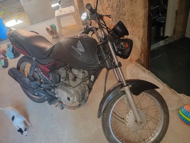 Vendo ou troco por Honda biz