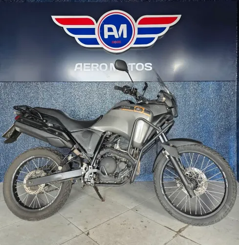 YAMAHA TENERE 250 (2015)