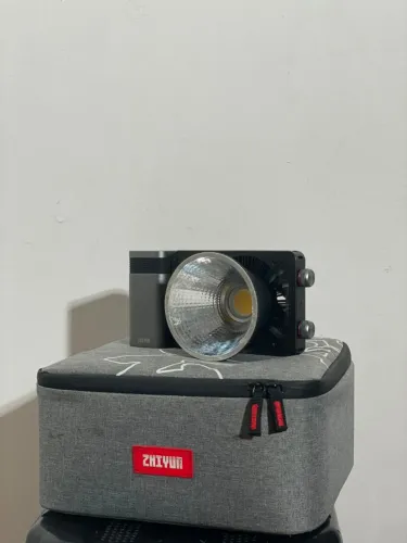Zhiyun Molus X100