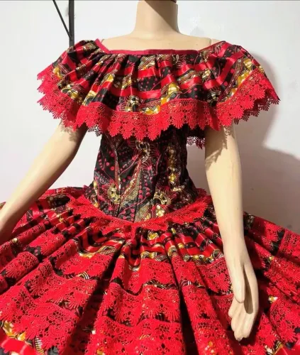 Conjunto saia corpete e calça de ankara cm renda de guipir vermelho e preto pra nação