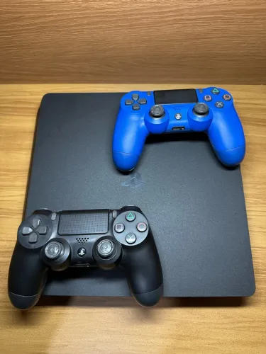 Ps4 de 1 terá de memória