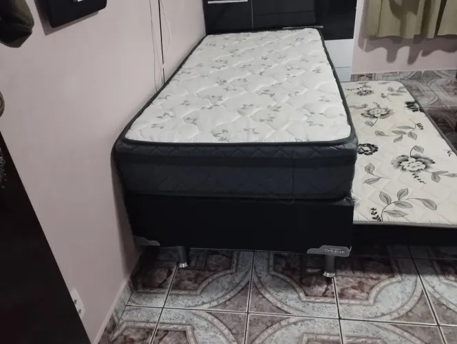 Colchão misto ortopédica BF COLCHÕES ( cama, colchão de cima e colchão de baixo )