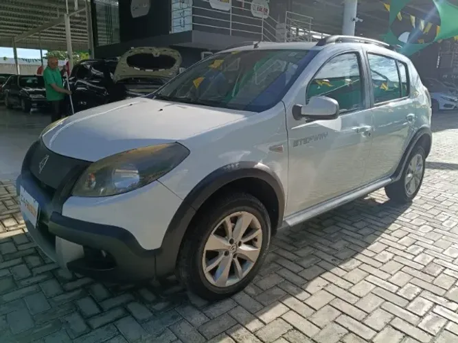 Renault Sandero Stepway Hi-flex 1.6 16V 5P Aut. 2014