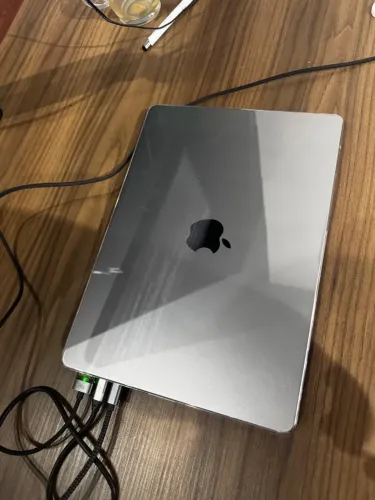 Troco MacBook Pro M1 16/512 Impecável
