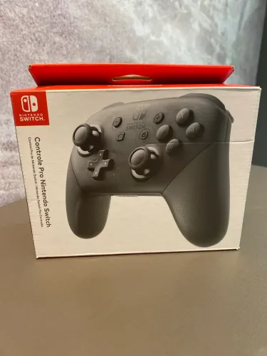 Nintendo, Controle Nintendo Switch, Pro, Sem Fio, Vibração HD, Controle de Movimento