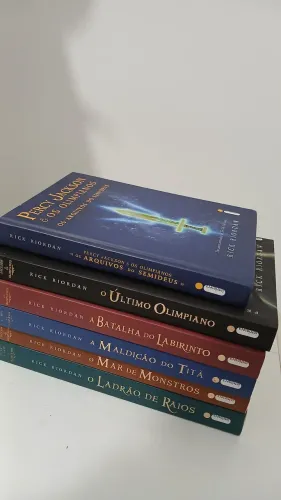 Livros Box Percy Jackson Capa Original + Os Arquivos do Semideus