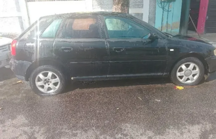 Audi A3 1.6 5P 2001